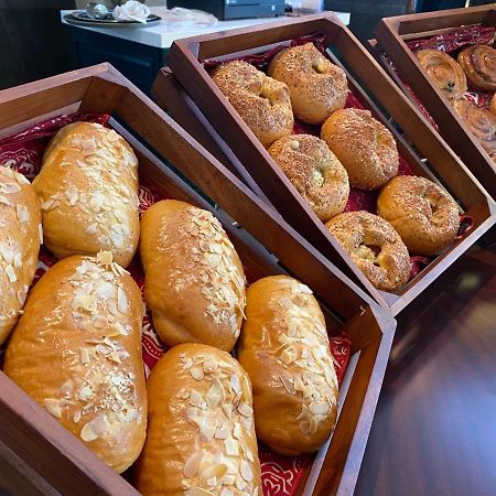 Sutasoma Hotel Dżakarta Zewnętrze zdjęcie